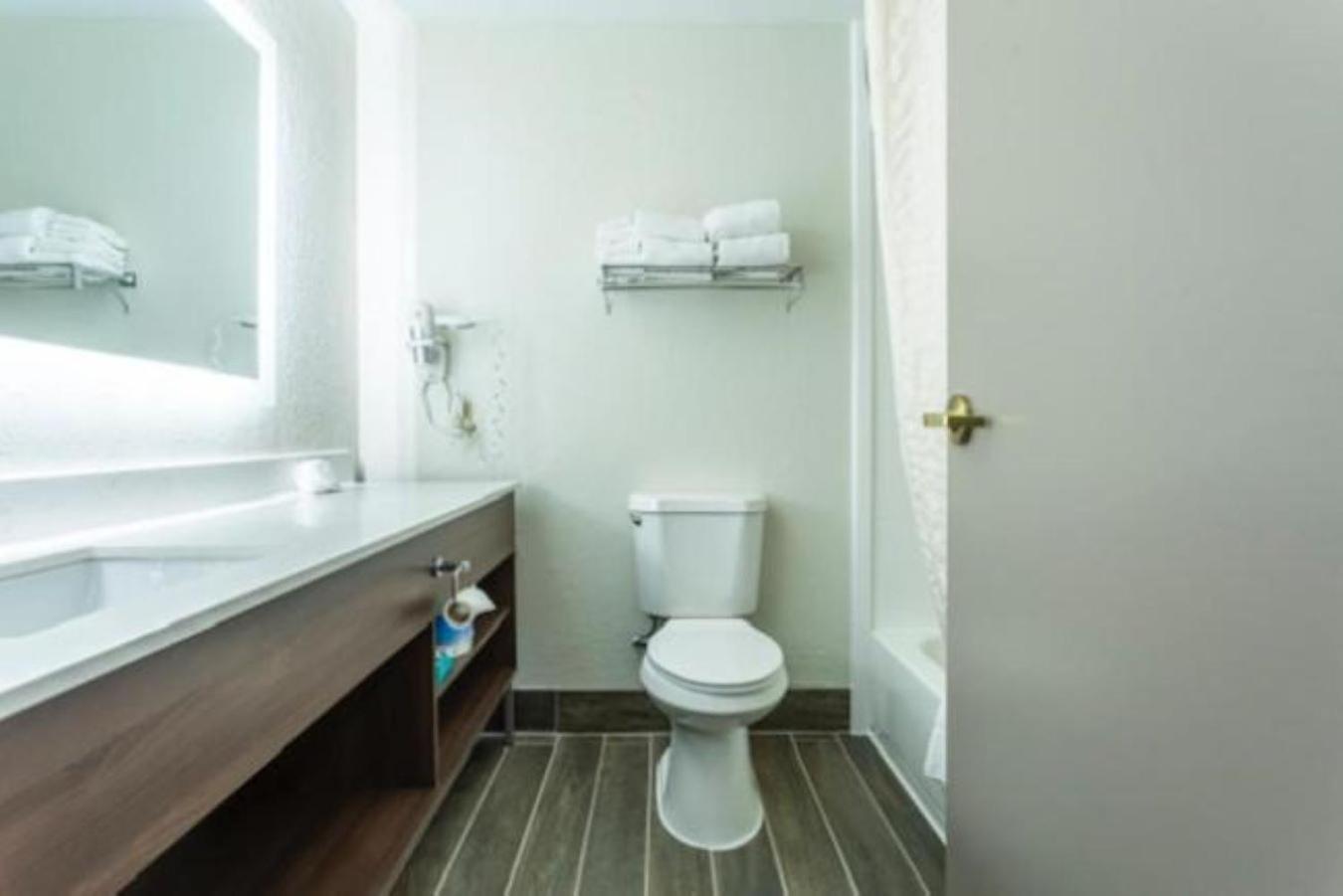 Lancaster Inn & Suites Manheim Kültér fotó