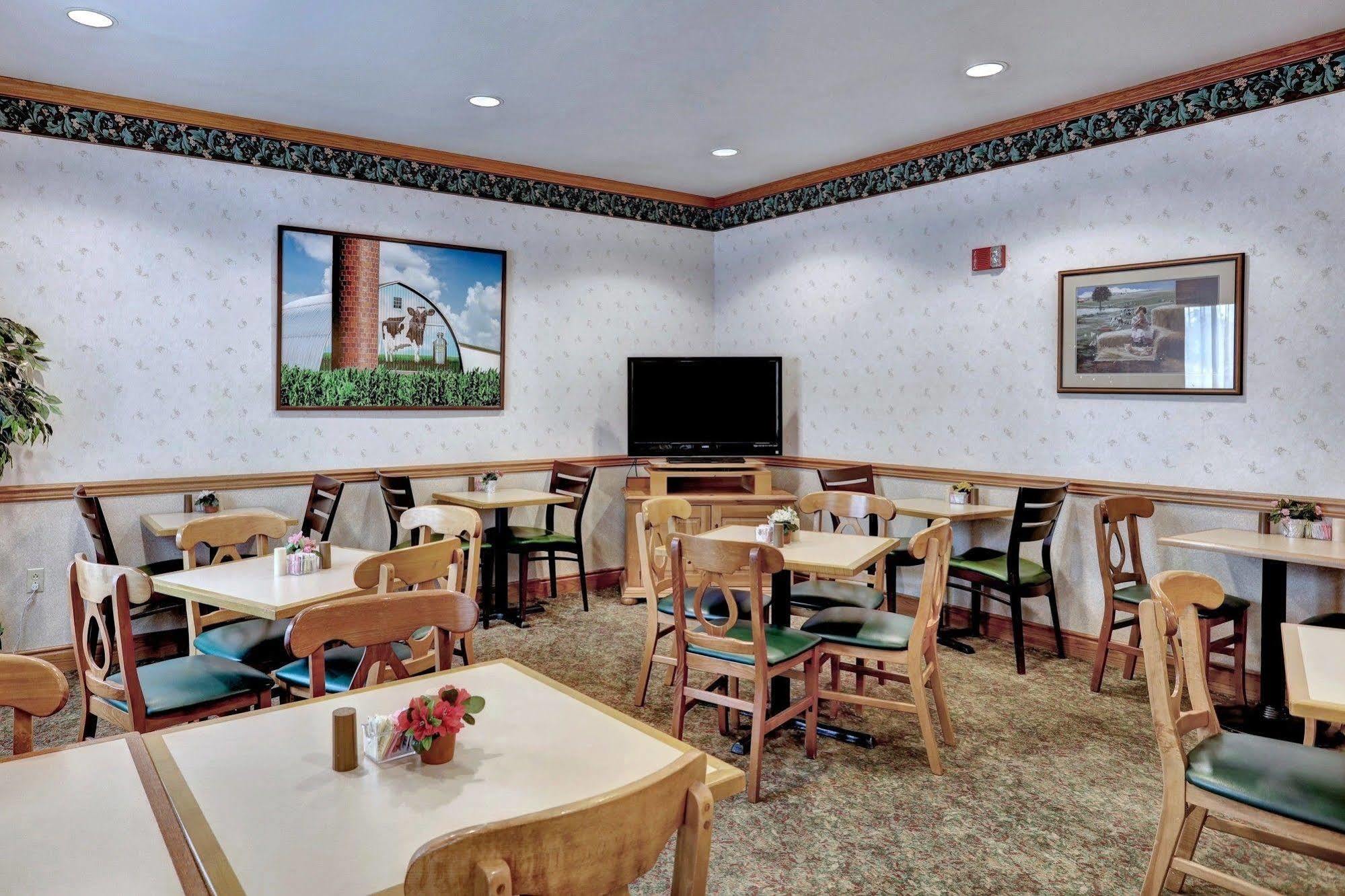Lancaster Inn & Suites Manheim Kültér fotó